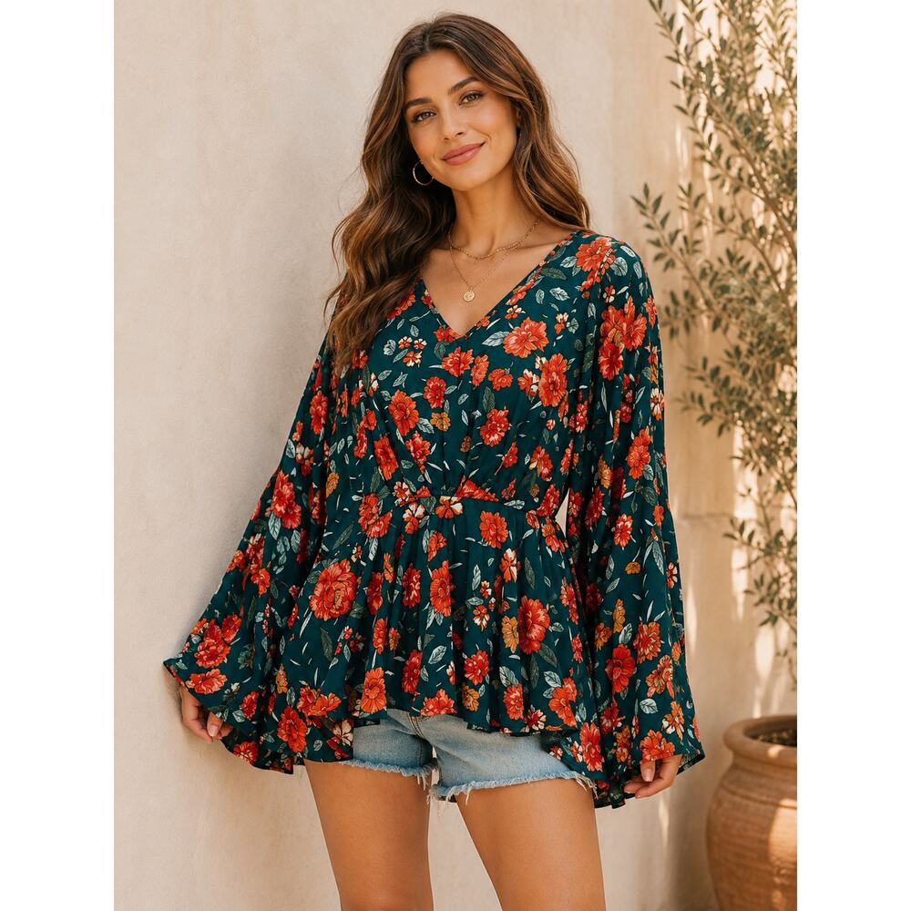 HAYDEN LOS ANGELES Green Boho Oversized Peplum Floral Rayon Top Size Large